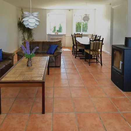 Holiday Home Harpelunde With Fireplace I 펜션 *