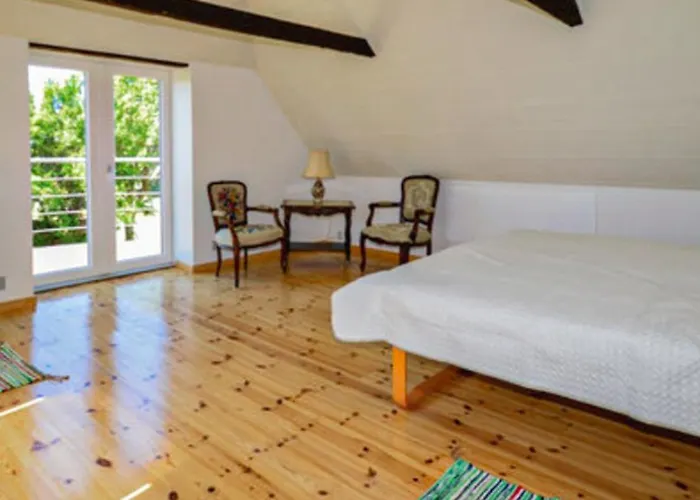 With Fireplace I * Harpelunde